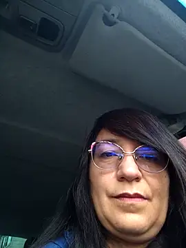 Snapshot of MAFE__29 chatting on May 2026 12:10:01 PM MAFE 29 online show from May 2026 12:10:01 PM