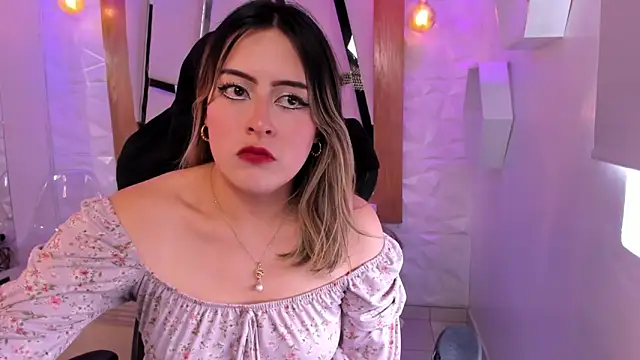 Jenny Wolridge  online show from September 2025 08:10:02 PM