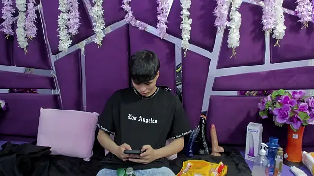 Bruno Cruzz online show from February 2026 02:40:02 AM