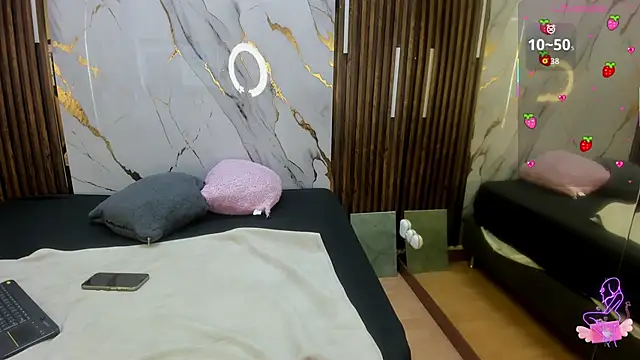 VictoriaDuart online show from November 2025 08:22:02 PM