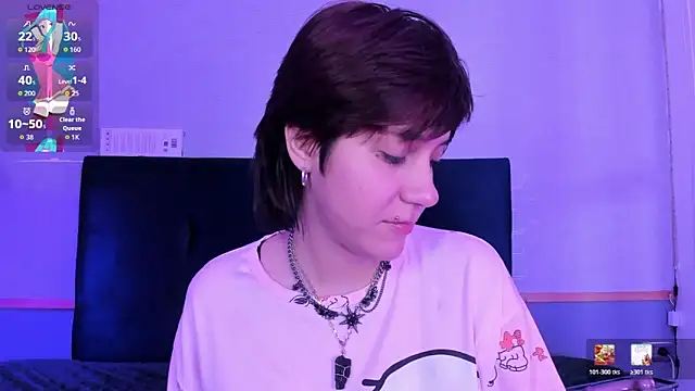 Tsuki Maru online show from March 2026 09:33:01 PM