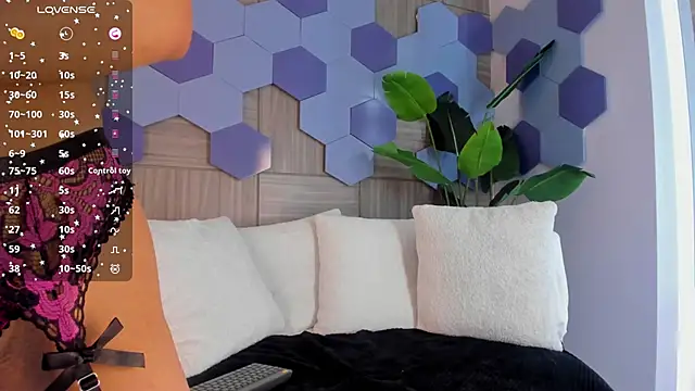 MilaGrace1 online show from December 2025 09:36:01 AM