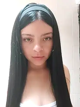 Snapshot of LunaJacobs chatting on May 2026 06:35:02 PM LunaJacobs online show from May 2026 06:35:02 PM