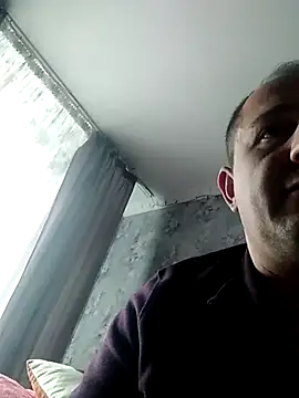 Snapshot of zurab39 chatting on October 2025 12:23:02 PM zurab39 online show from October 2025 12:23:02 PM