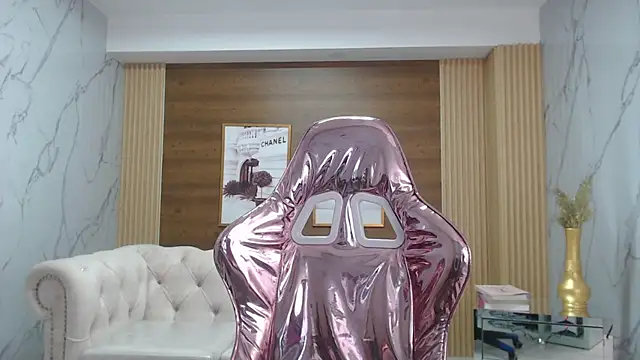 sara lopez s online show from March 2026 01:29:02 PM