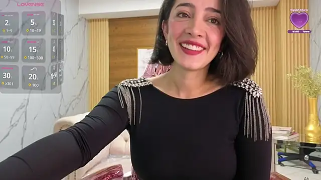 Snapshot of sara_lopez_s chatting on May 2026 02:25:01 PM sara lopez s online show from May 2026 02:25:01 PM