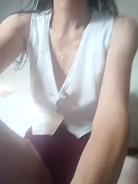 Snapshot of zaira_spice chatting on December 2025 01:05:02 PM zaira spice online show from December 2025 01:05:02 PM