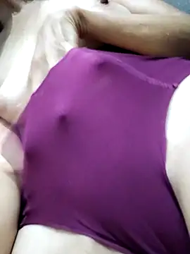 zaira spice online show from April 2026 11:09:02 PM