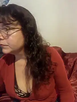 Violaine13 online show from September 2025 06:33:01 PM