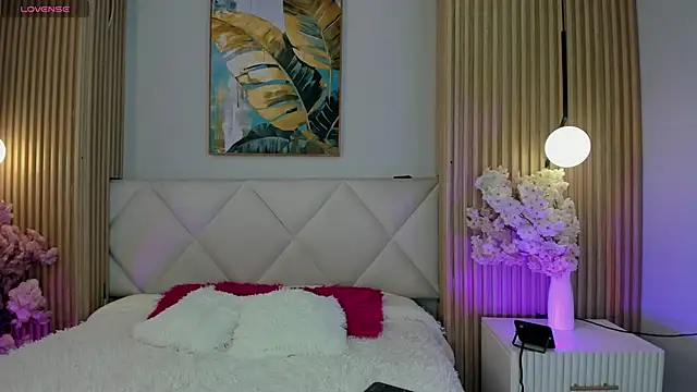 Snapshot of Mila_Hank_ chatting on March 2026 12:11:01 PM Mila Hank online show from March 2026 12:11:01 PM