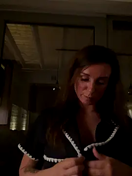 Justnani001 online show from October 2025 09:37:02 PM