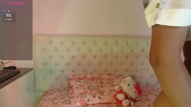 kiity horny  online show from March 2026 11:05:01 AM