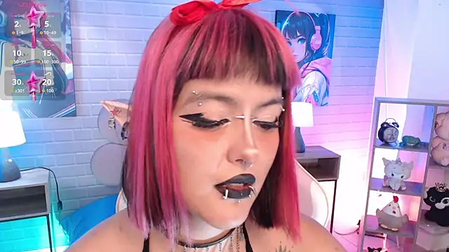 lil candy77 online show from June 2026 12:10:01 PM