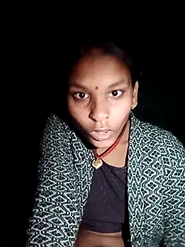 Snapshot of Idhika_Jha chatting on November 2025 01:15:01 AM Idhika Jha online show from November 2025 01:15:01 AM