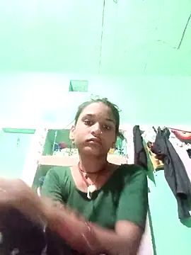 Snapshot of Idhika_Jha chatting on November 2025 11:59:02 PM Idhika Jha online show from November 2025 11:59:02 PM