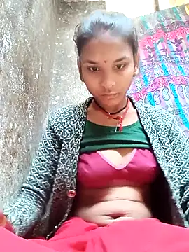 Snapshot of Idhika_Jha chatting on December 2025 02:32:02 AM Idhika Jha online show from December 2025 02:32:02 AM