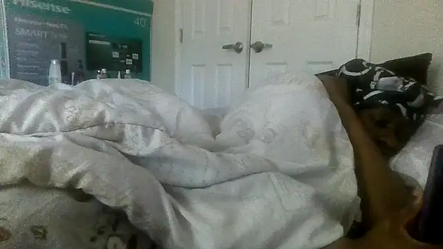 prettymaa online show from April 2026 07:28:01 PM