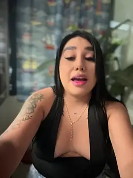 Snapshot of Sophie_Dreamss chatting on September 2025 08:23:01 PM Sophie Dreamss online show from September 2025 08:23:01 PM