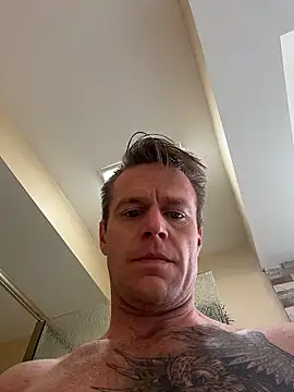 DILFiGuess11 online show from January 2026 07:41:01 PM