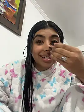 DianeSuns  online show from April 2026 03:56:01 AM