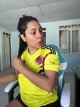 ViolettaMiller  online show from September 2025 01:11:02 PM