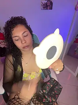 ViolettaMiller  online show from September 2025 01:22:01 PM