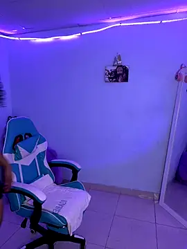 ViolettaMiller  online show from September 2025 01:02:01 PM