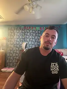 AlexR9700 online show from April 2026 06:27:02 PM