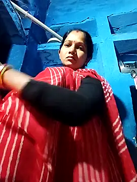 Jooli xx online show from November 2025 12:54:02 AM