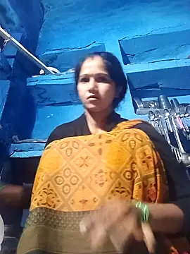 Jooli xx online show from January 2026 12:47:02 AM