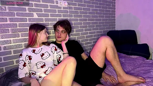 fetchingcouplee online show from October 2025 02:04:02 PM