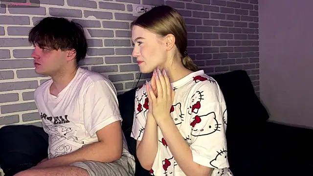 fetchingcouplee online show from November 2025 02:17:01 PM