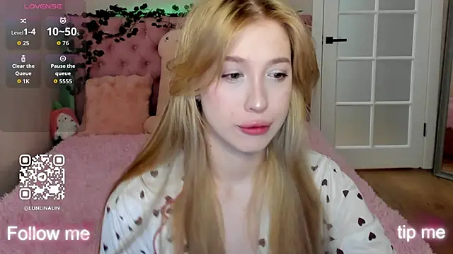 LightStar 18 online show from November 2025 03:25:02 PM