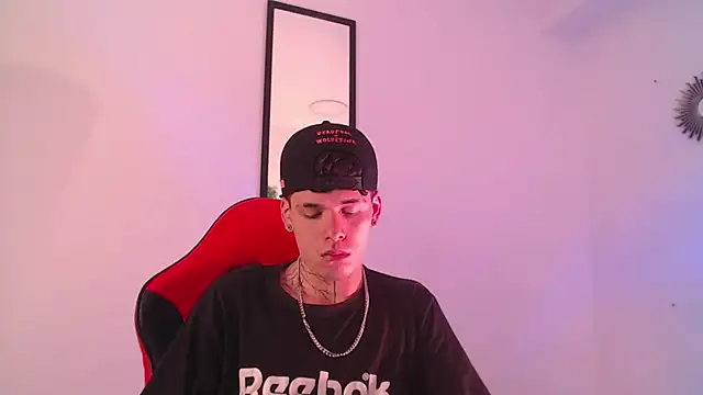 Anhonymus  online show from September 2025 03:53:01 AM