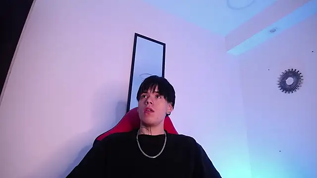 Anhonymus  online show from November 2025 03:38:01 AM