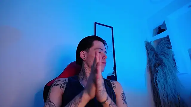 Anhonymus  online show from November 2025 02:06:01 PM