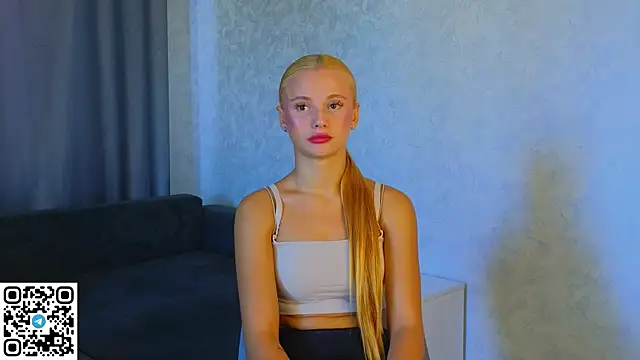 NaughtySeraphine online show from September 2025 06:16:02 AM