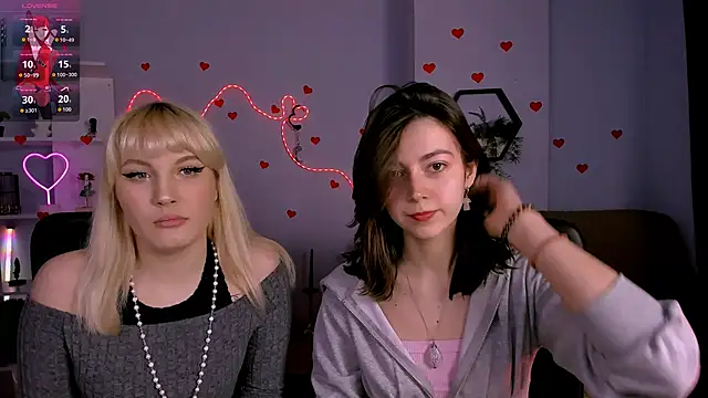 kitniss dreamy online show from March 2026 08:04:02 PM