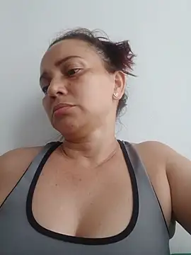 Snapshot of Amanda39 chatting on July 2026 10:01:02 PM Amanda39 online show from July 2026 10:01:02 PM