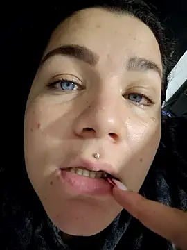 angelcurvyxtremx69 online show from February 2026 02:40:02 AM