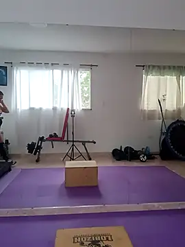 AngelinRedLatina online show from April 2026 01:03:01 PM