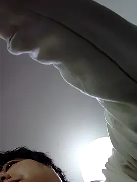 raterate555 online show from December 2025 12:43:02 PM