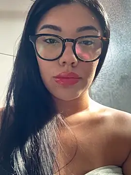 Alexa69xx online show from April 2026 05:38:02 PM