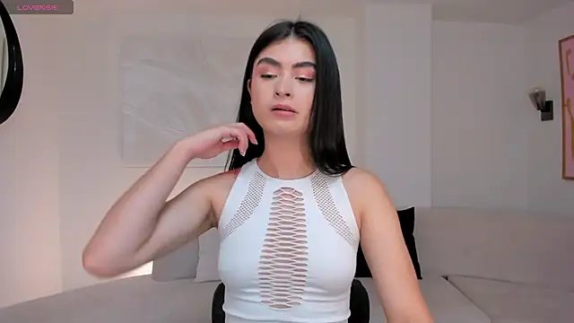 LucyWeiss  online show from October 2025 08:05:02 PM