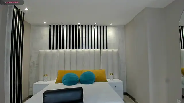 MayaMoretti  online show from February 2026 03:16:02 AM