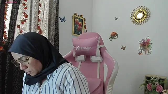 dalila kemur online show from May 2026 03:30:01 PM