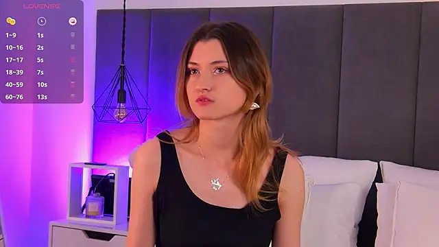 LillySvon online show from November 2025 04:50:01 PM