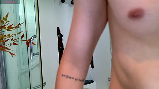 enzo steel online show from March 2026 08:22:02 PM