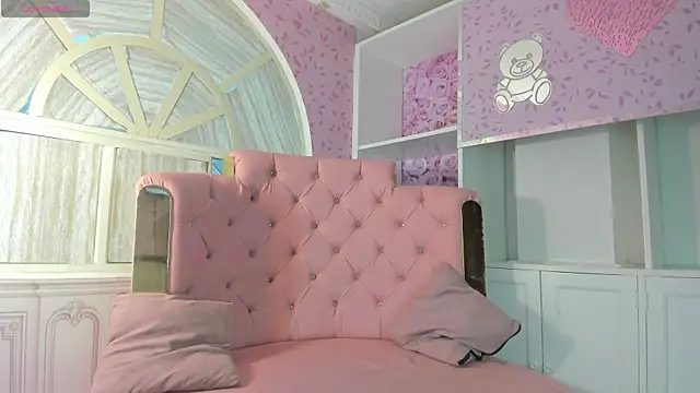 Snapshot of Ivy_rae_xxx chatting on October 2025 08:13:02 PM Ivy rae xxx online show from October 2025 08:13:02 PM