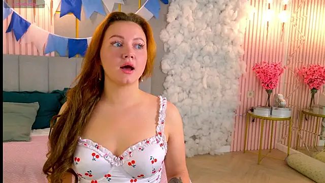 Snapshot of AnnySue_ chatting on September 2025 05:35:02 AM AnnySue online show from September 2025 05:35:02 AM